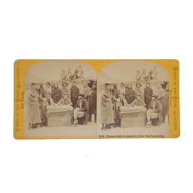 [NATIVE AMERICAN] "Pawnee Indians receiving their Gov't Annuity" Stereoview