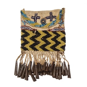 [NATIVE AMERICAN] Apache Beaded Strike-A-Light Bag