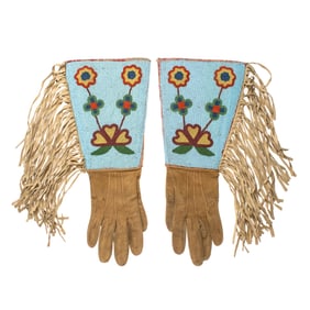 [NATIVE AMERICAN] Plateau Beaded Gauntlets