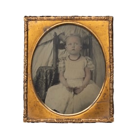 [EARLY PHOTOGRAPHY] "Hidden Mother" Portrait of Little Girl