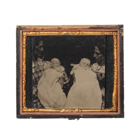 [EARLY PHOTOGRAPHY] Unusual Pose, Women w/ Babies