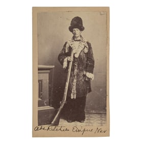 [EARLY PHOTOGRAPHY] Real-Life Mountain Man Portrait