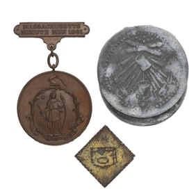 [CIVIL WAR] Pins & Small Mirror Grouping