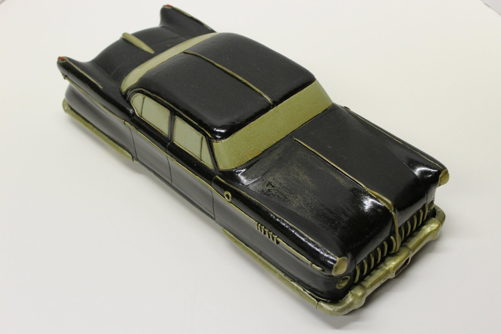 1950's Auto Concept Styling Model: Solid wood and other construction. Artist unknown. 16x6 General Motors Fisher body design. Est. 1952.