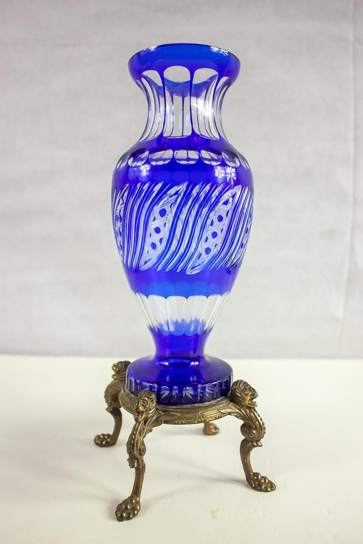 Early 20th Century Glass Vase w/ Stand: 17.5in Fine detail