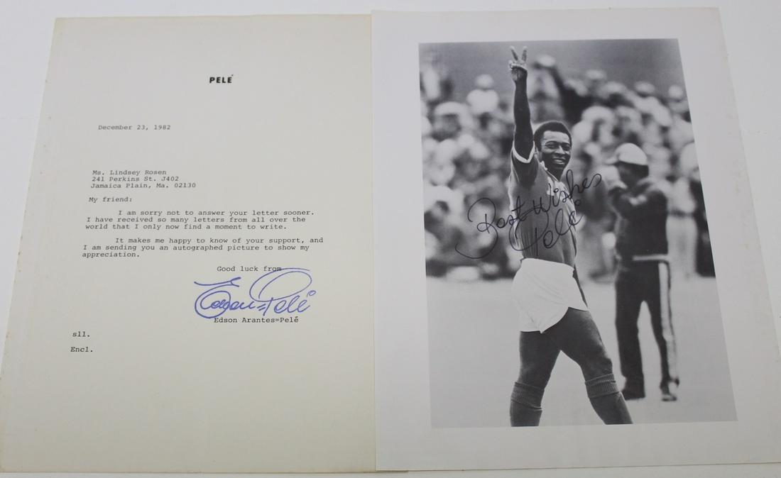 Pele Soccer Autographed Photo and letter: Personal letter and autographed photo