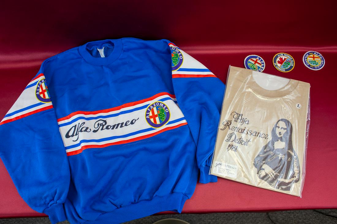1980 Alfa Romeo Clothing Lot (1 of 4)