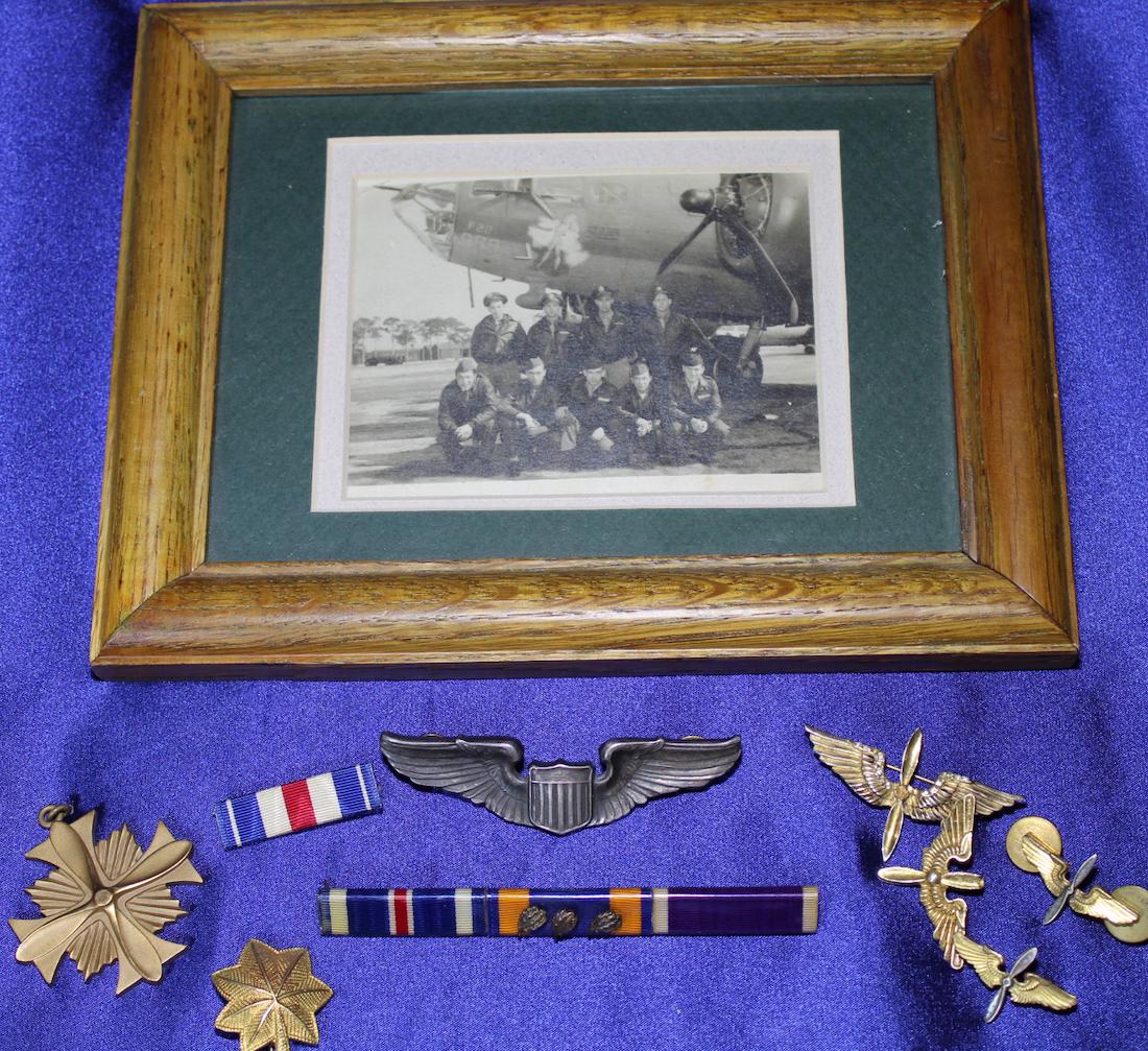 WWII 8th AAF Insignia and Photo Lot (1 of 2)