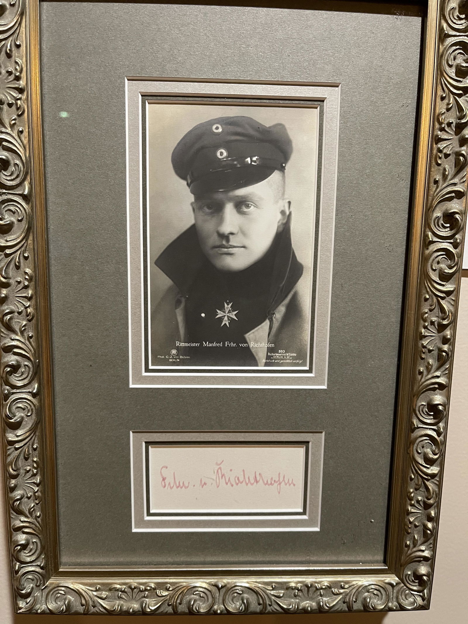 WWI Red Baron - Baron von Richtoven Autograph and card (1 of 1)