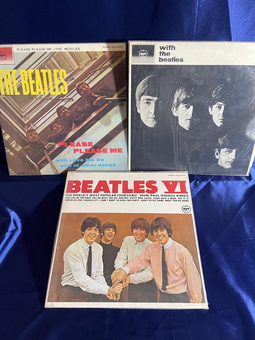 The Beatles Japanese Release LP Lot (1 of 1)