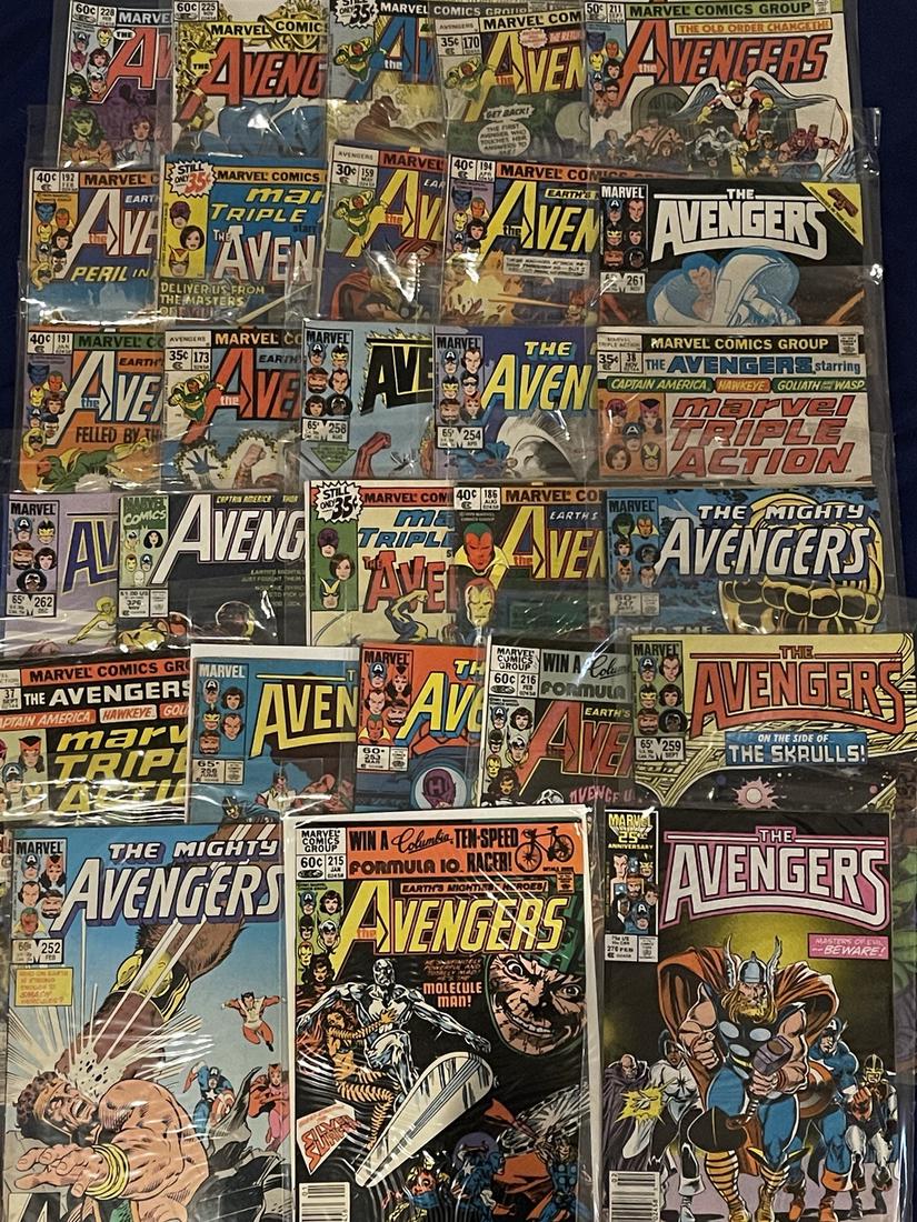 Avengers Comic Book Lot 5 (1 of 1)