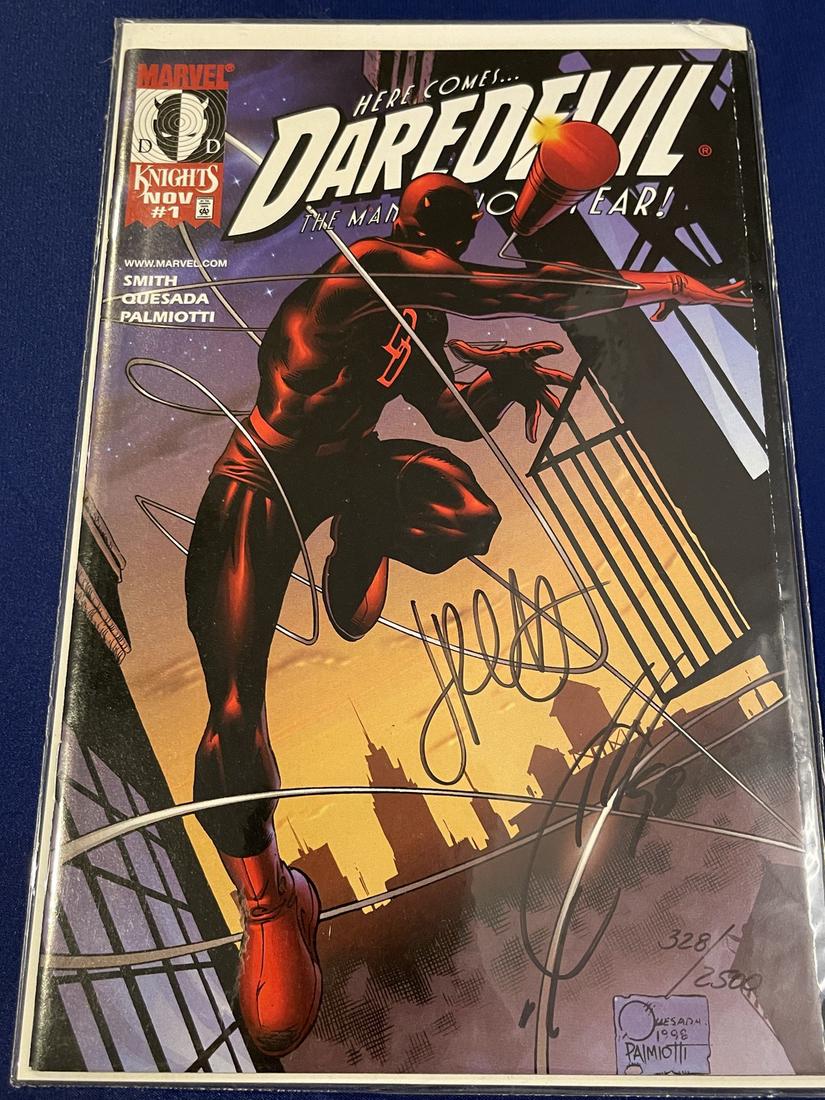 Daredevil #1 Alternate Cover Signed (1 of 2)