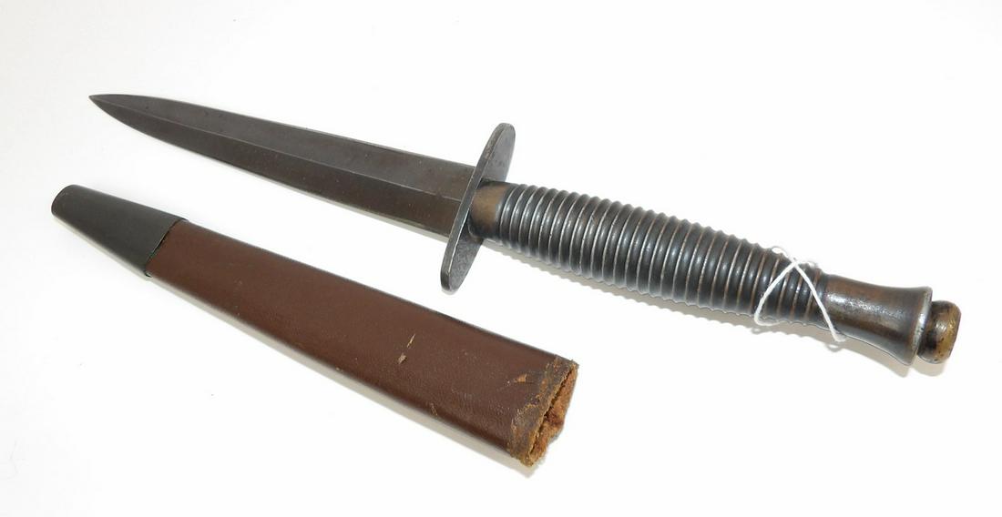 British Fairbairn-Sykes Commando Knife (1 of 1)