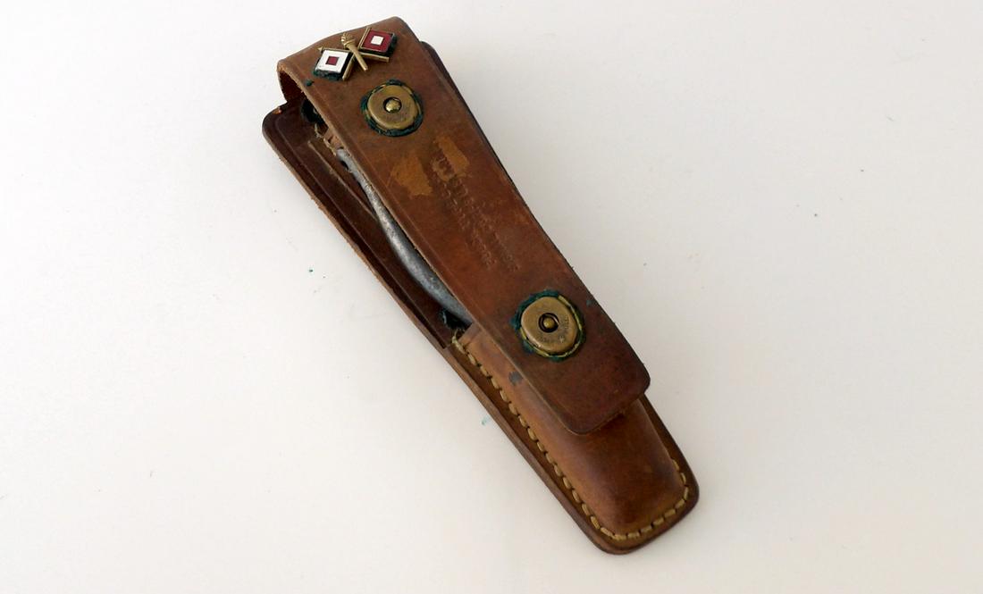 WW2 US SIgnal Corps CS-34 Linemans Pouch (1 of 5)