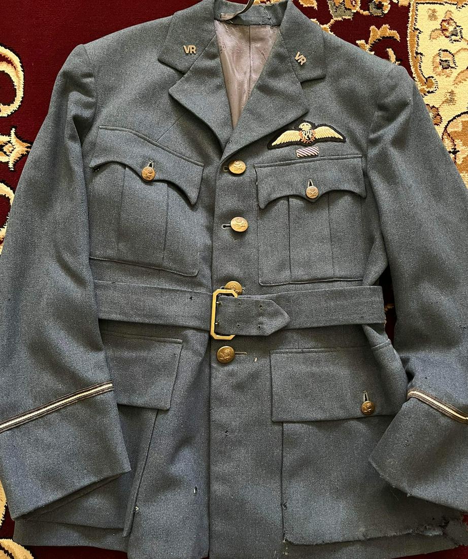 WWII RAF Battle of Britain Ace's Uniform - Documented (1 of 10)