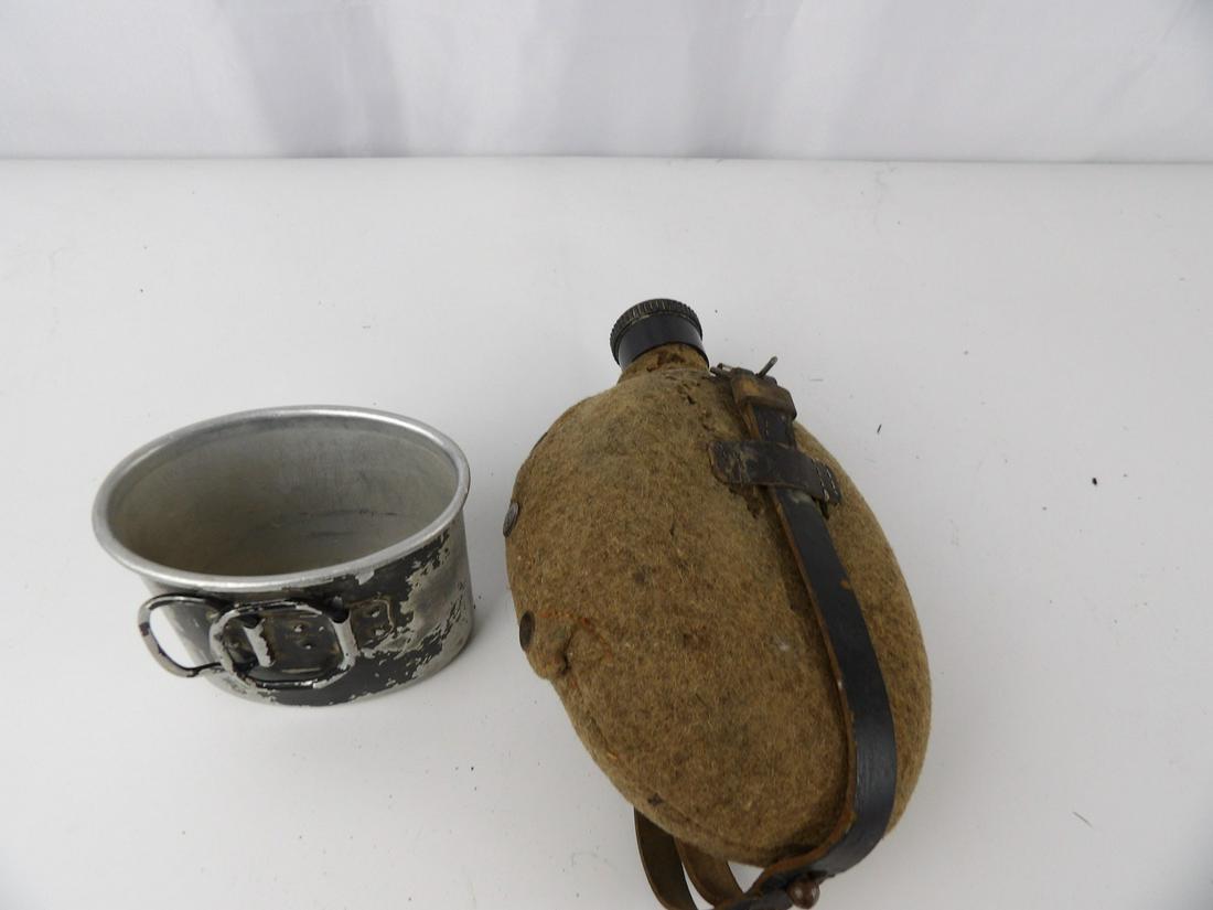 WW2 German Canteen and Mess Tin (1 of 7)