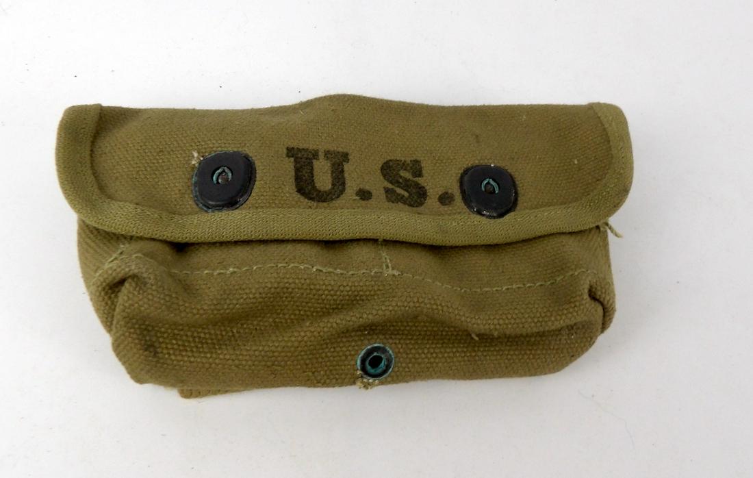 WW2 1942 Shotgun Shell Belt Pouch (1 of 4)