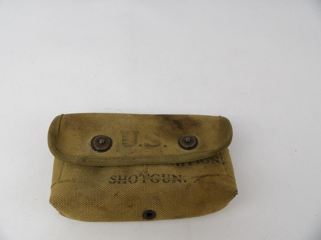 WW2 M1938 Shotgun Shell Belt Pouch (1 of 5)