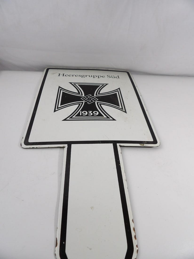 German Army Group South Combat Zone Troop Movement Marker (1 of 11)
