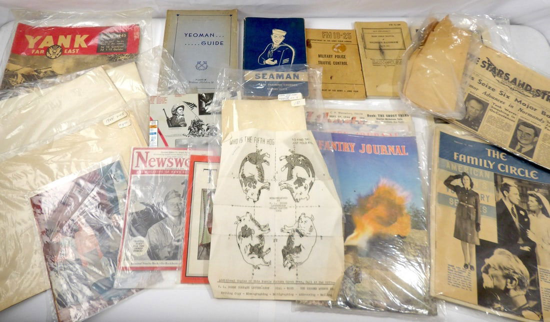 Large Lot of WW2 WWII Ephemera (1 of 12)