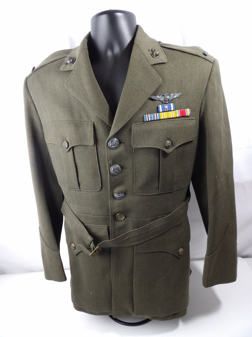 Named WW2 WWII USMC Pilots Uniform with 2 Confirmed Kills 1 damage (1 of 13)