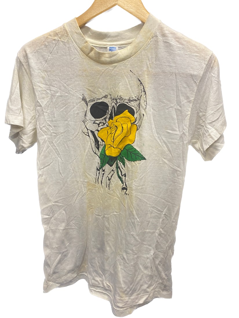 1970's Vintage Grateful Dead Concert T-Shirt: Original vintage shirt from a true Deadhead who attended each concert. As shown