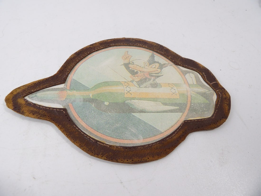 Rare US Navy VMF-122 Fighter Squadron Leather Patch (1 of 8)