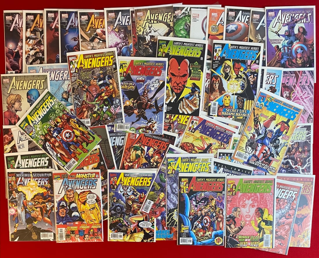 Marvel Assorted Avengers Comic Book Lot - Modern (1 of 1)