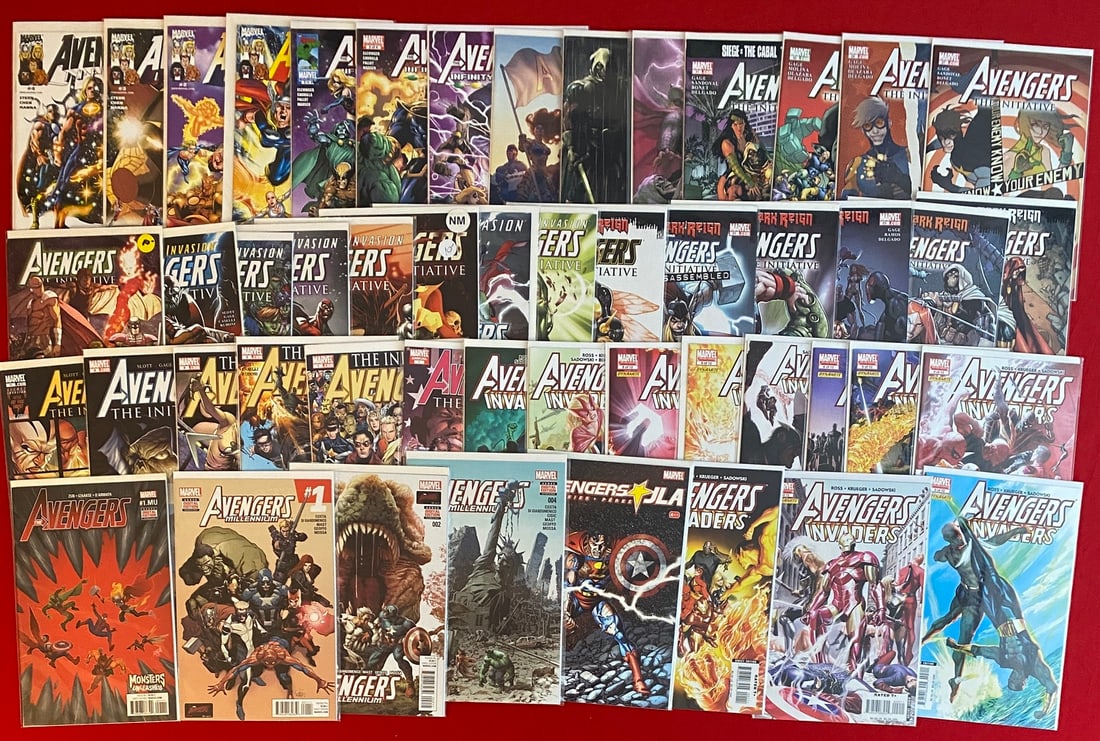 Marvel Assorted Avengers Comic Book Lot - Modern (1 of 1)
