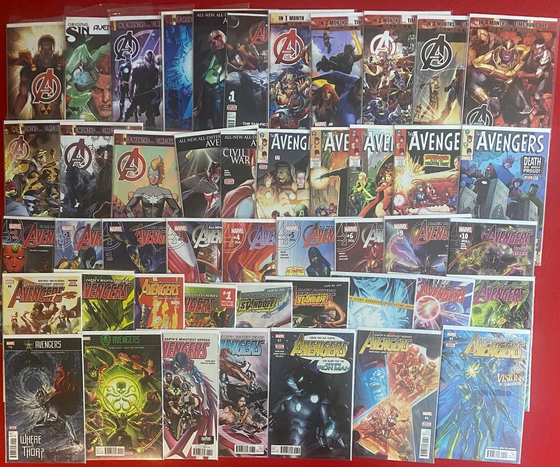 Marvel Assorted Avengers Comic Book Lot - Modern (1 of 1)