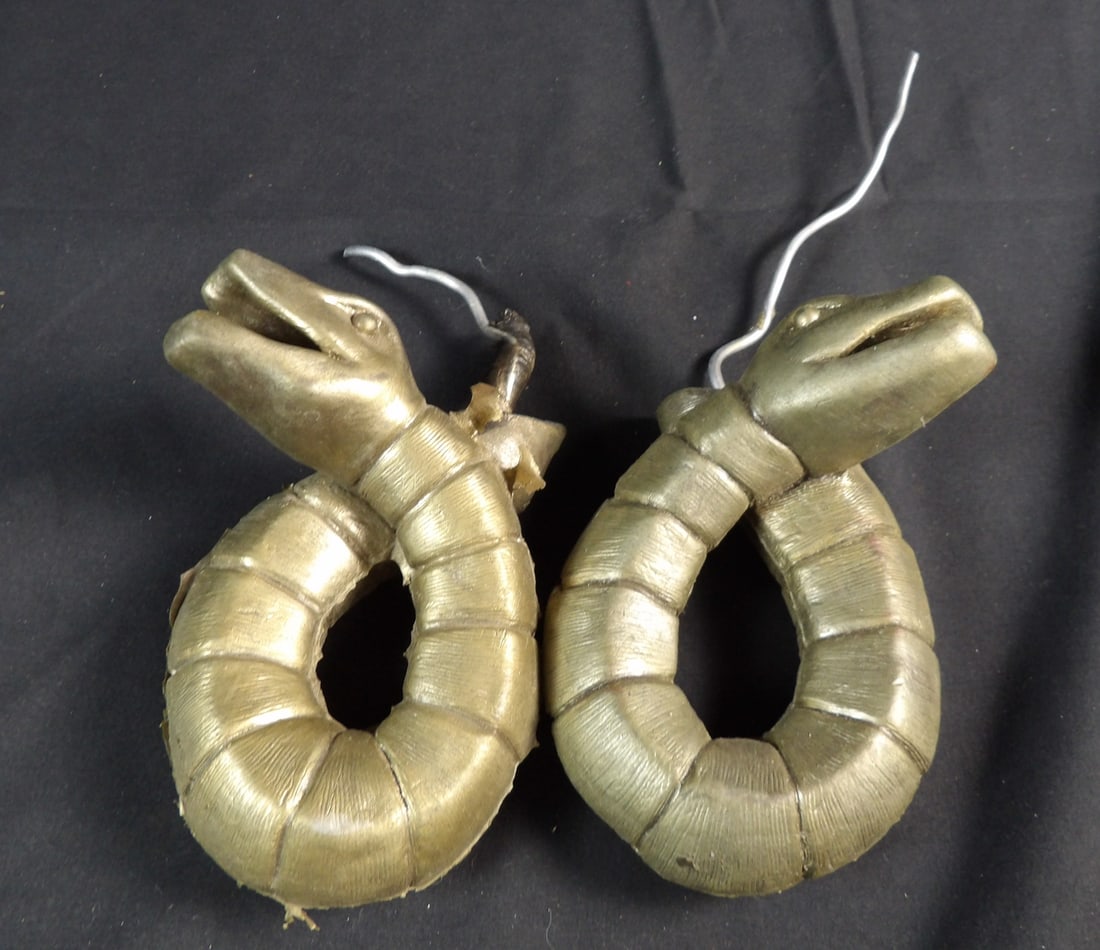 1982 Conan the Barbarian Thulsa Doom Snake King Prop Pieces: Item as shown.