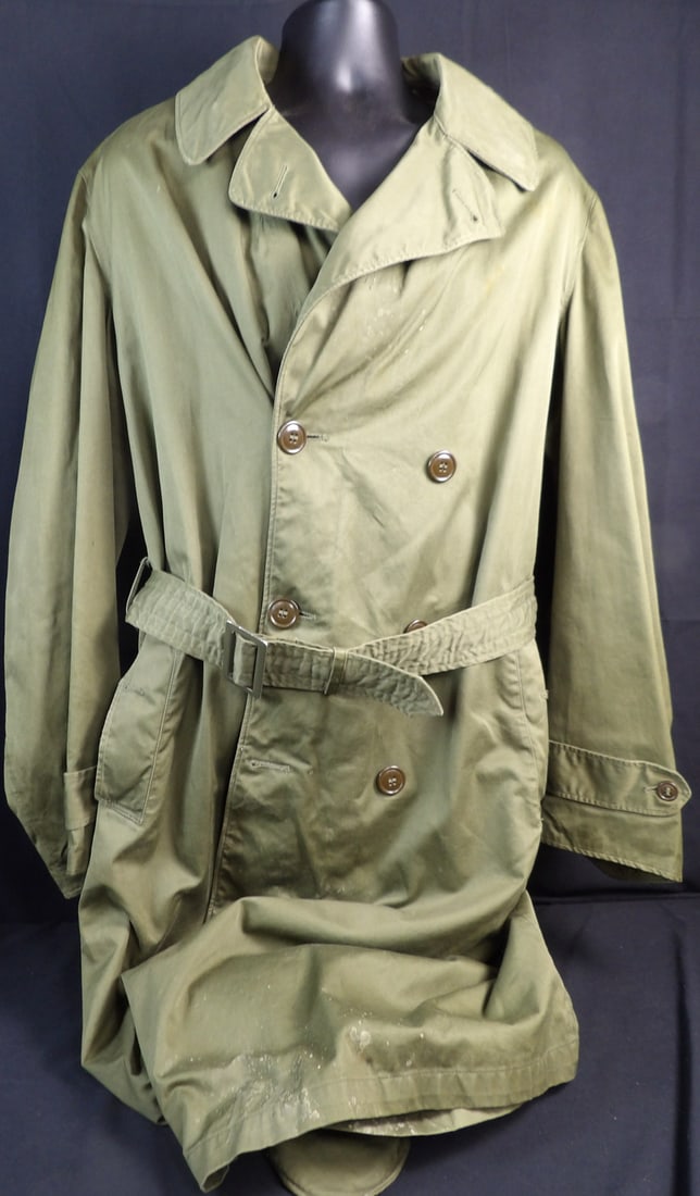 Incredible Screen worn Chris Evans Captain America: The First avenger Trench Coat (1 of 13)