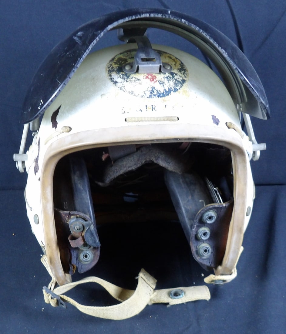 US Air Force P-4A Flight Helmet (1 of 15)
