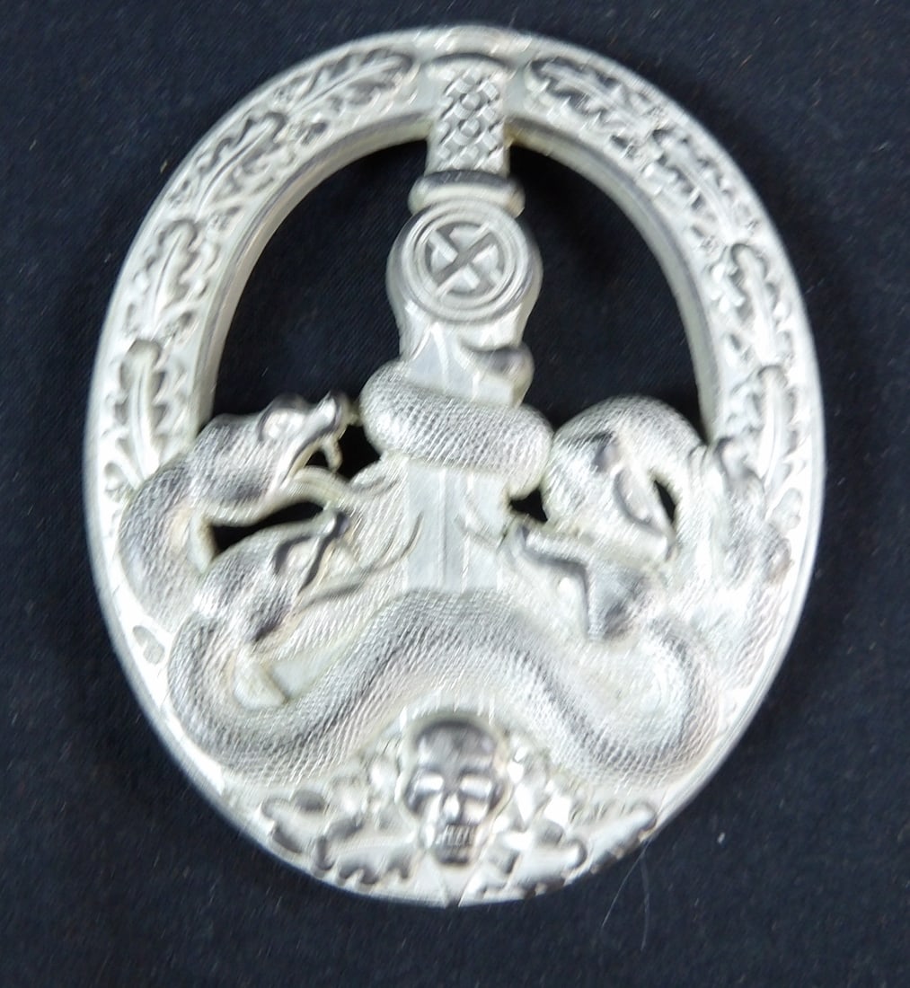WW2 WWII German Silver Tone Antipartisans badge (1 of 4)