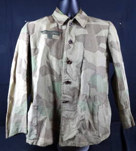 WW2 WWII German Splinter Camo Field Blouse with Wechrmart Breast Eagle: Signs of Field repairs. Snags and stains on camo