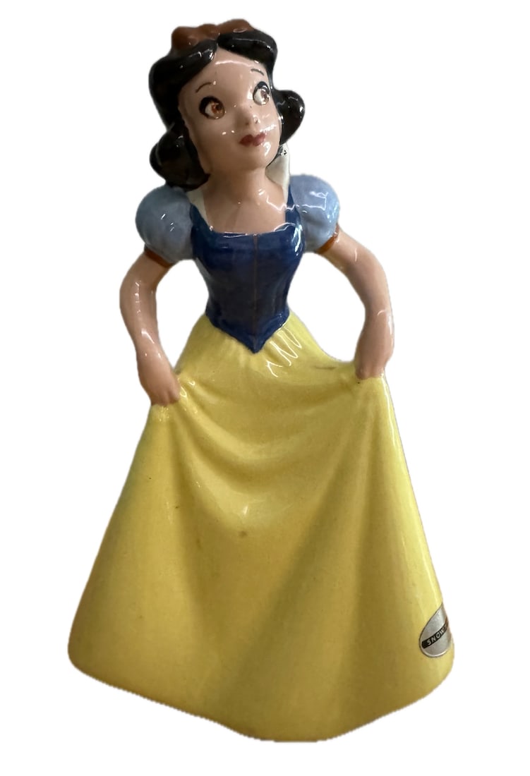 Evan K. Shaw 1940s Snow White Ceramic Figurine (1 of 1)