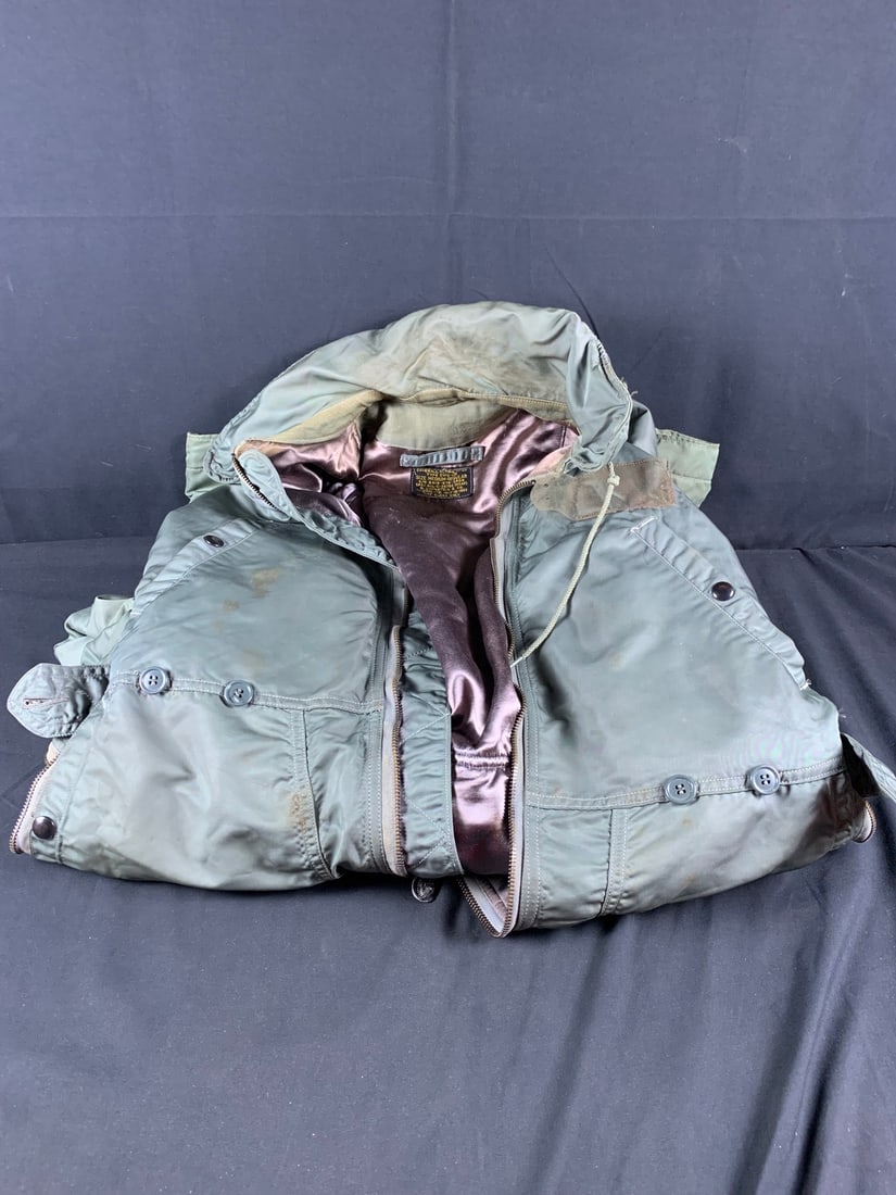 Vietnam War Era CWU-I/P Flying Flight Suit (1 of 8)