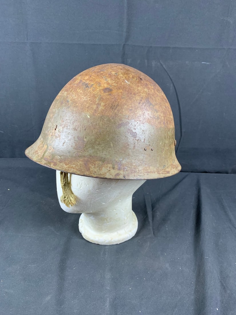 WW2 WWII Imperial Japanese army type 90 helmet with liner (1 of 11)