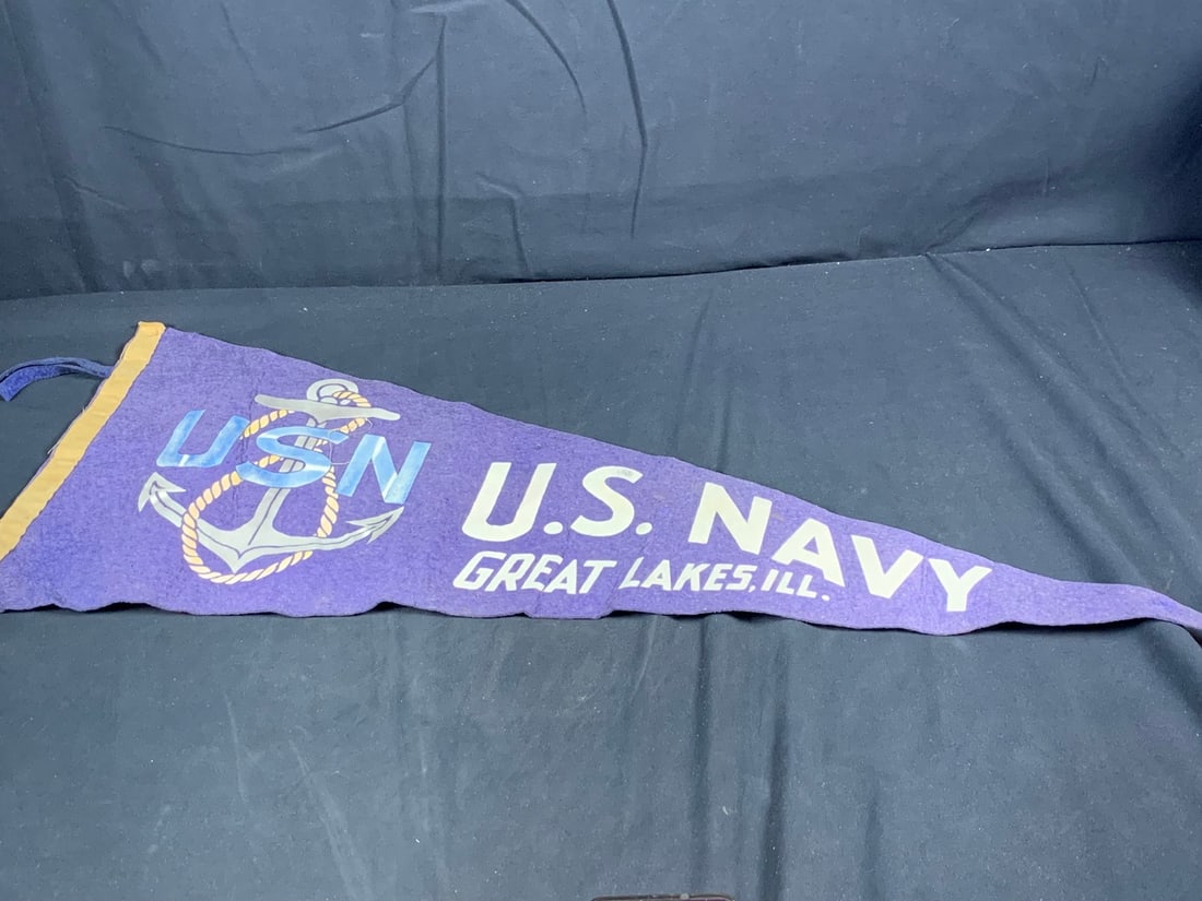 WW2 WWII wool US Navy Great Lakes pennant (1 of 6)