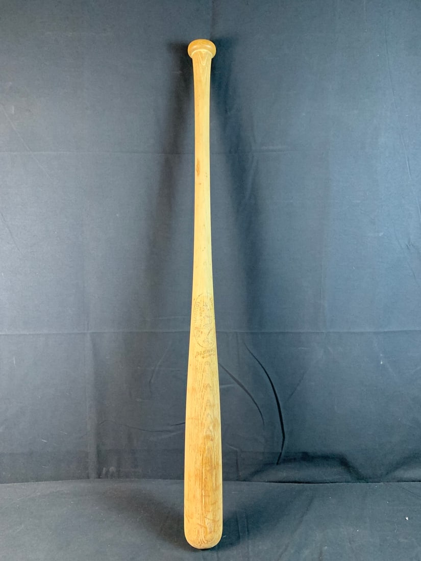 Vintage original Mickey Mantle Full Size Pro MM5 Louisville slugger H&B Bat (1 of 7)