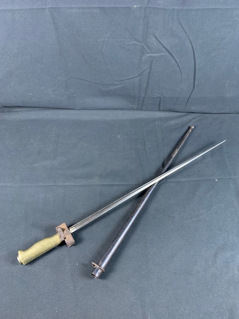 WW1 WWI M1886 French Lebel Bayonet with Scabbard (1 of 8)