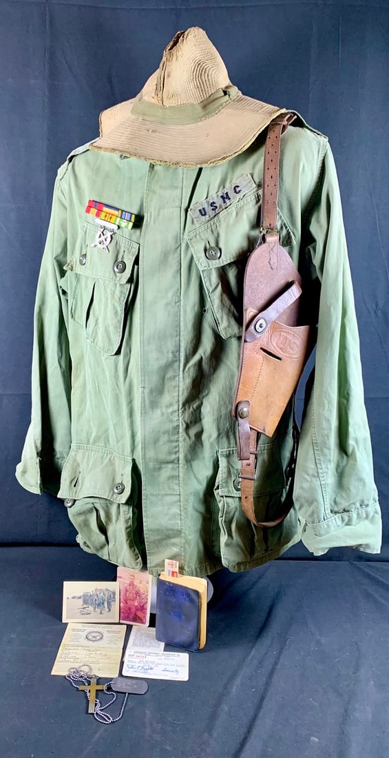Named Vietnam War 3rd Reconnaissance Recon Battalion USMC Grouping: Includes Type 1 jungle jacket. Please note jacket is missing 1 button and has stains and holes present. Also includes Incredible Boonie Hat. Please note draw string has broke but all pieces there. US 