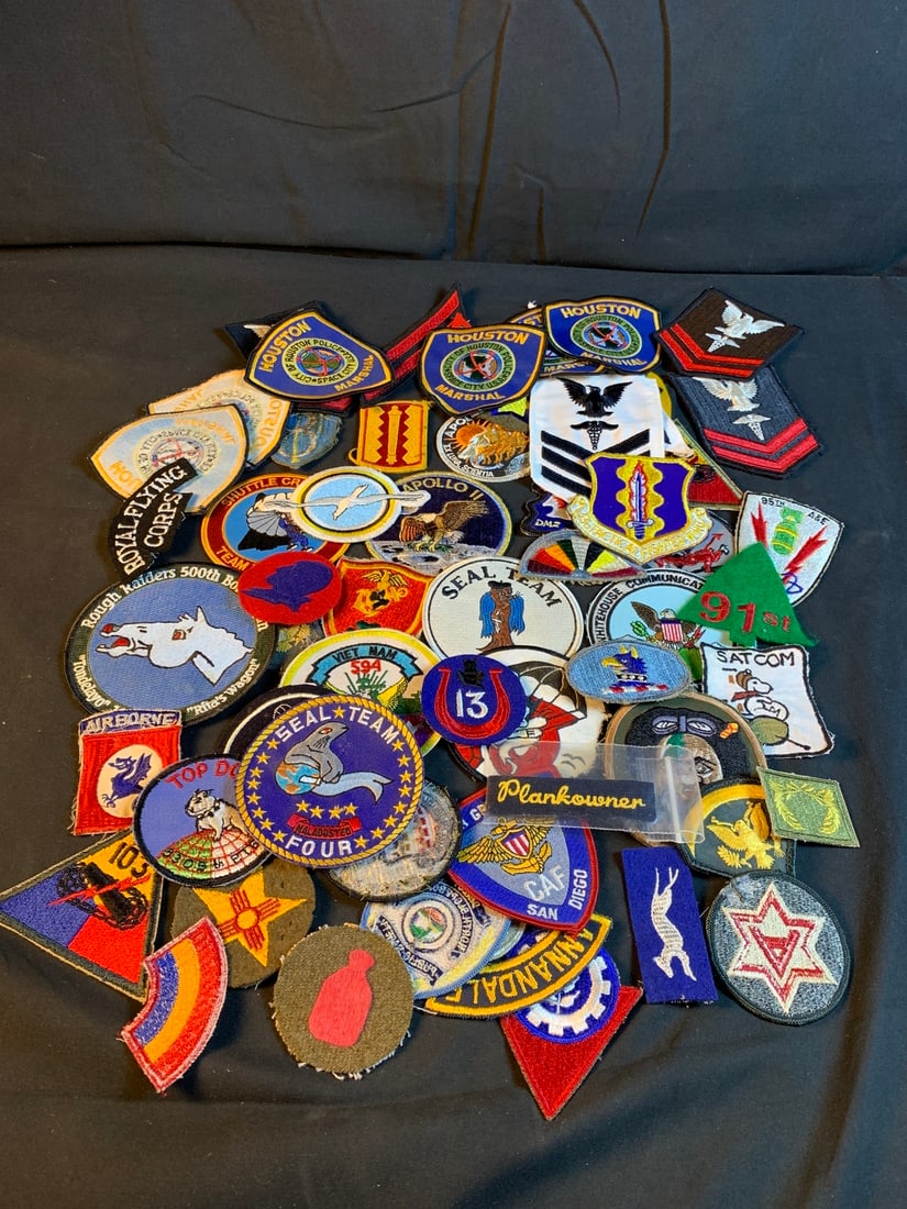 WW2 WWII to Modern Mixed patch lot: Roughly 60 patches. Some may have stains and rips. Sold as is
