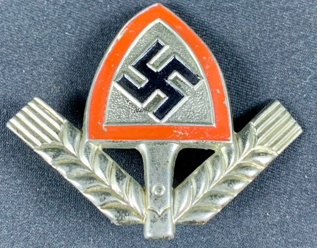 WW2 WWII RAD Enlisted Rank Cap Badge (1 of 4)