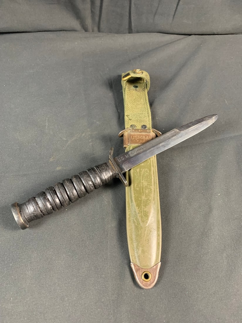 WW2 WWII US M3 Utica Fighting Knife with Scabbard (1 of 11)