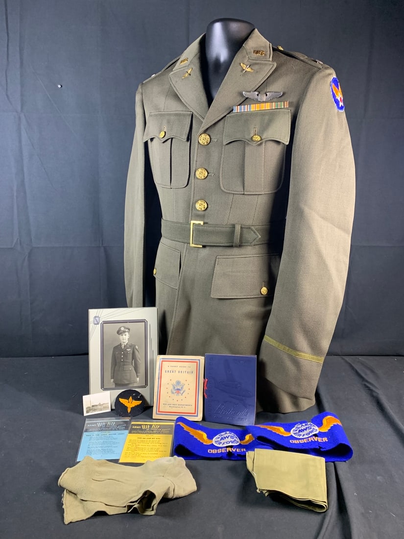 Named WW2 WWII 8th AF Officer Uniform Grouping (1 of 20)