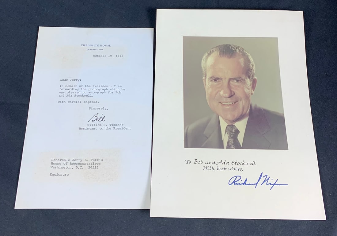 Vintage autographed photo of former President Richard Nixon (1 of 6)