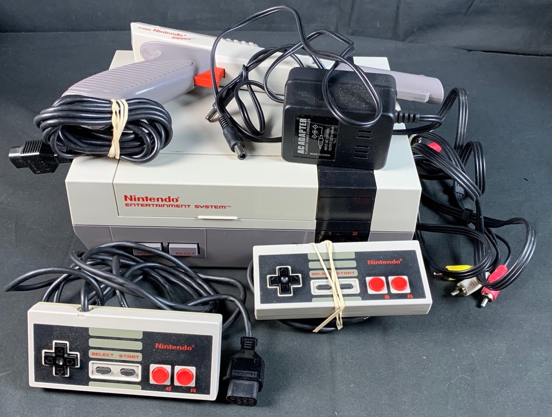 Original tested and working Nintendo Gaming System (1 of 11)