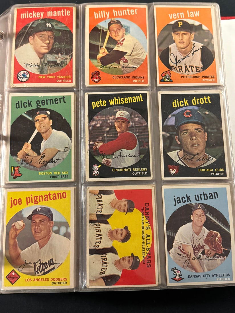 1959 Topps Baseball Complete Set (1 of 17)