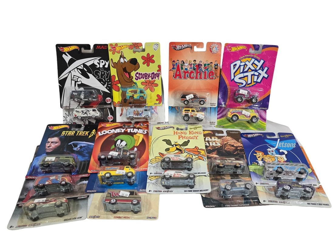 Rare Hotwheels Show Themes Scooby Doo, Spy vs Spy, Star Trek, Star Wars, Hong Kong Phooey Looney (1 of 1)